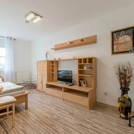 Guest house Or Near Exhibition Center Hannover